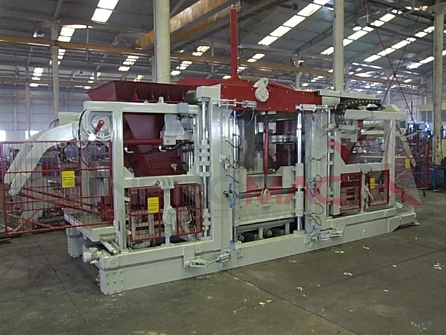 CPB-42 Çift Bunkerli Beton Parke ve Bims,Briket Makinası